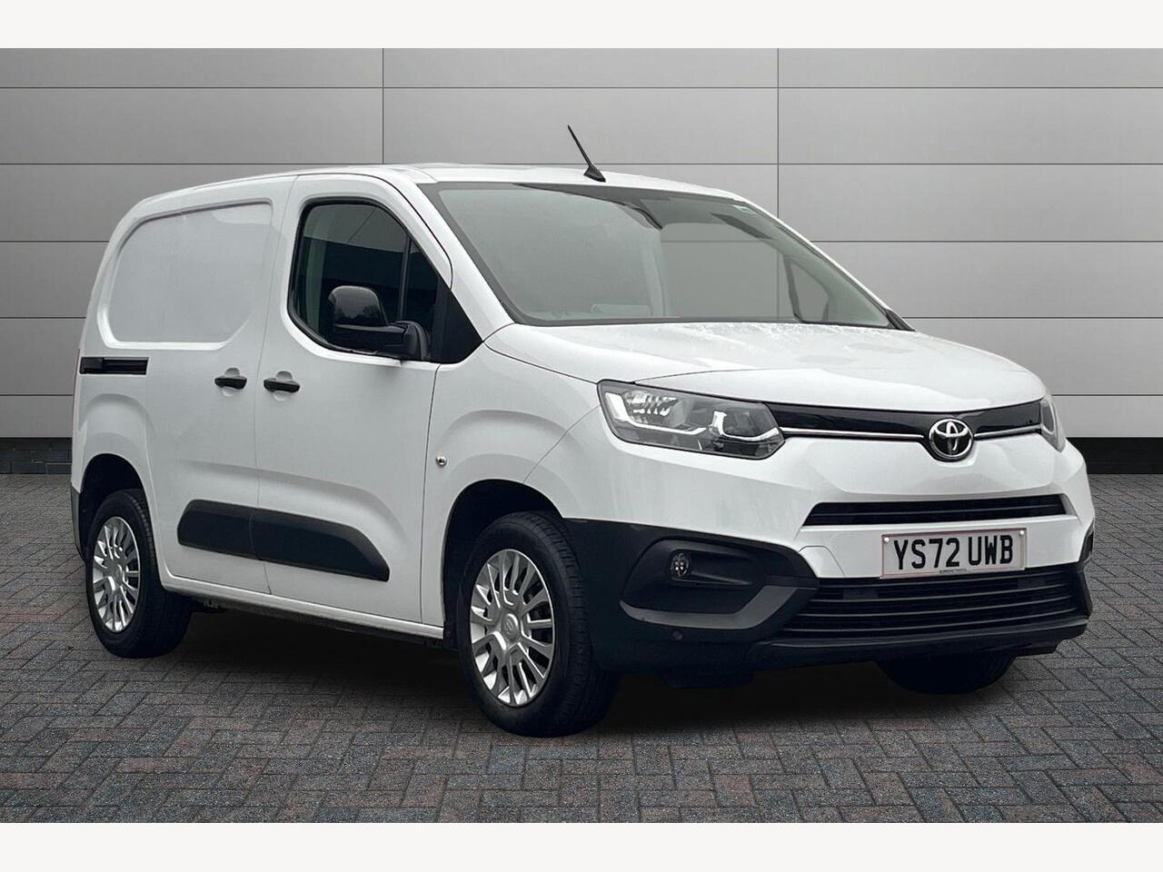 Main listing image - Toyota Proace City