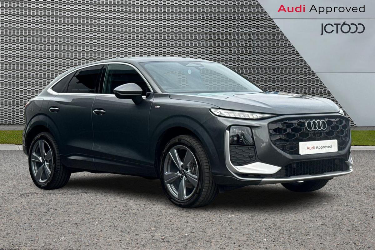 Main listing image - Audi Q3