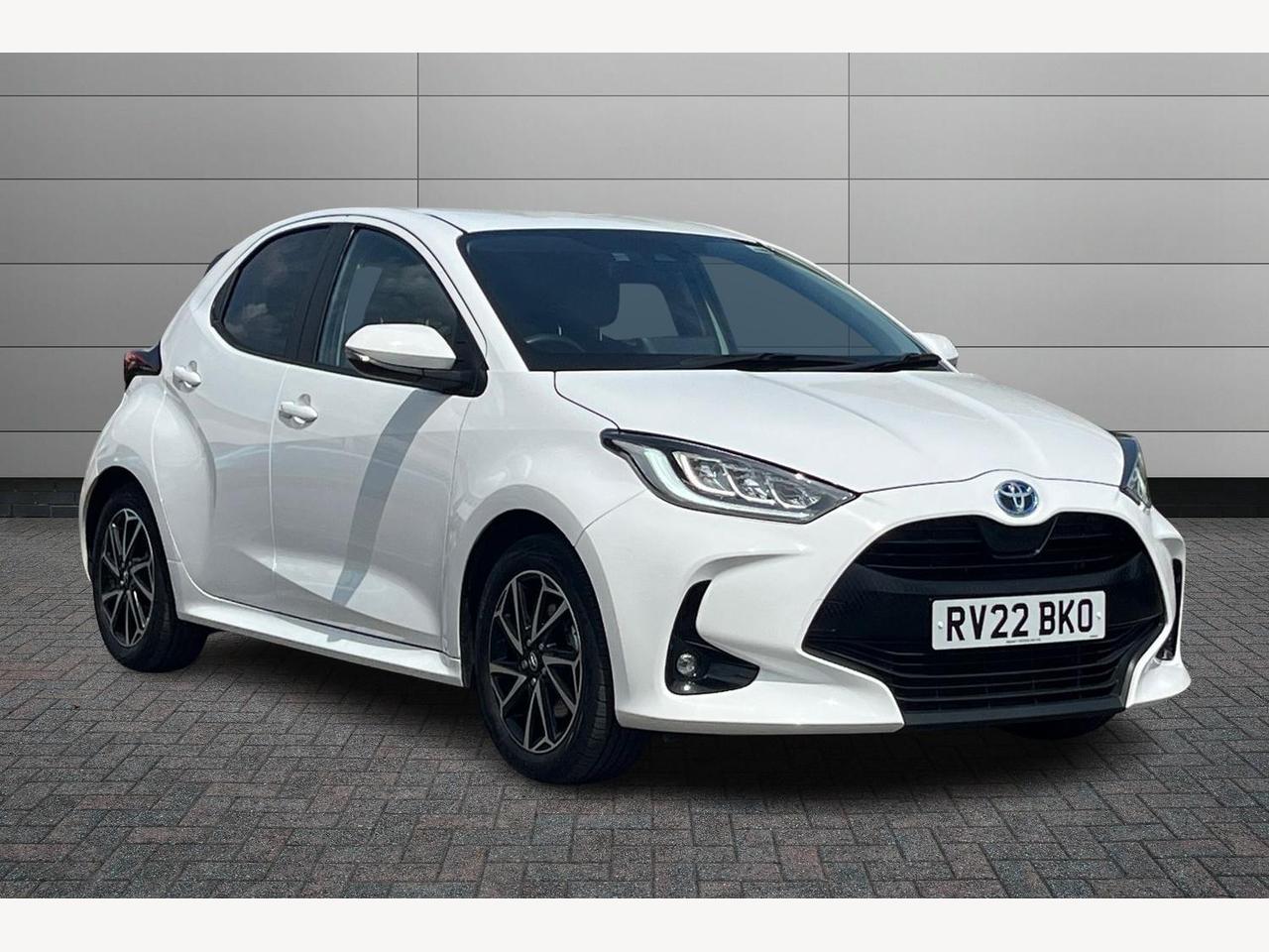 Main listing image - Toyota Yaris
