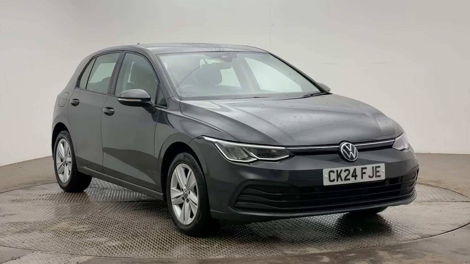 Main listing image - Volkswagen Golf