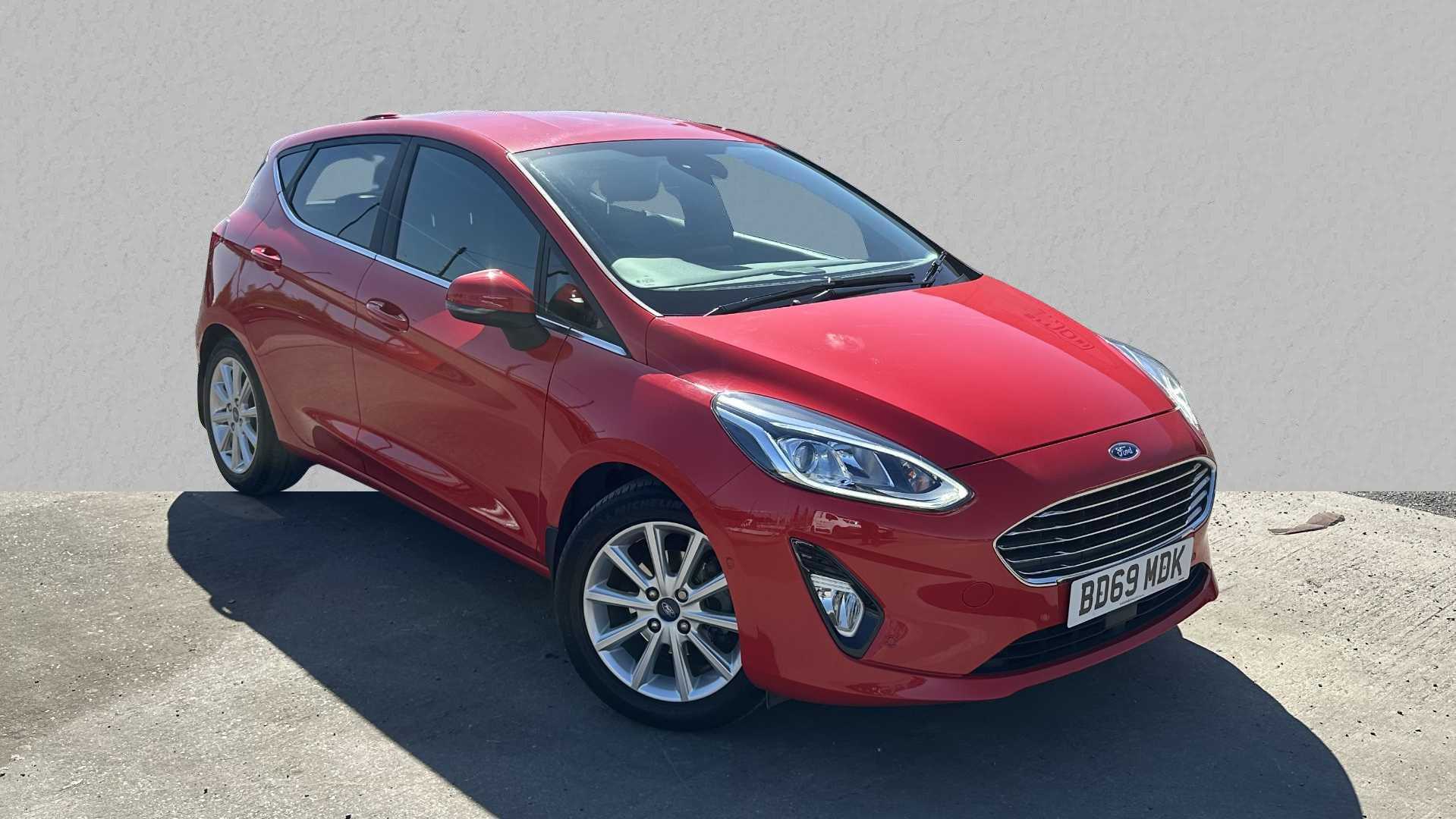 Main listing image - Ford Fiesta