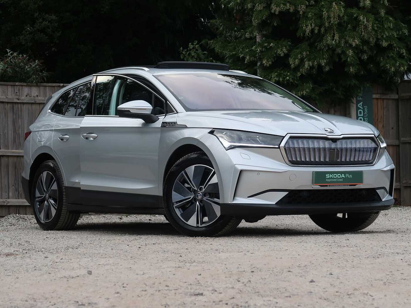 Main listing image - Skoda Enyaq
