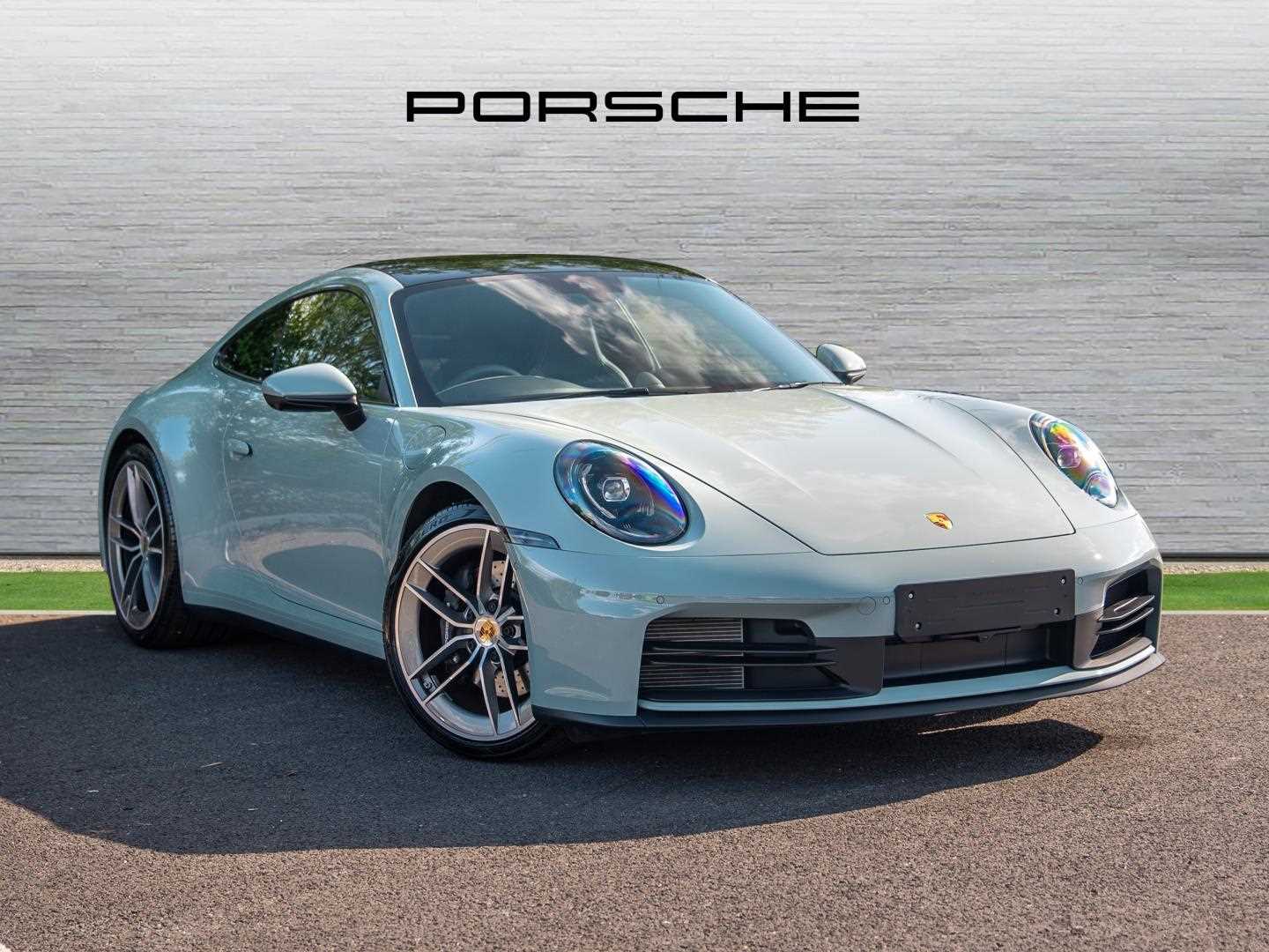 Main listing image - Porsche 911