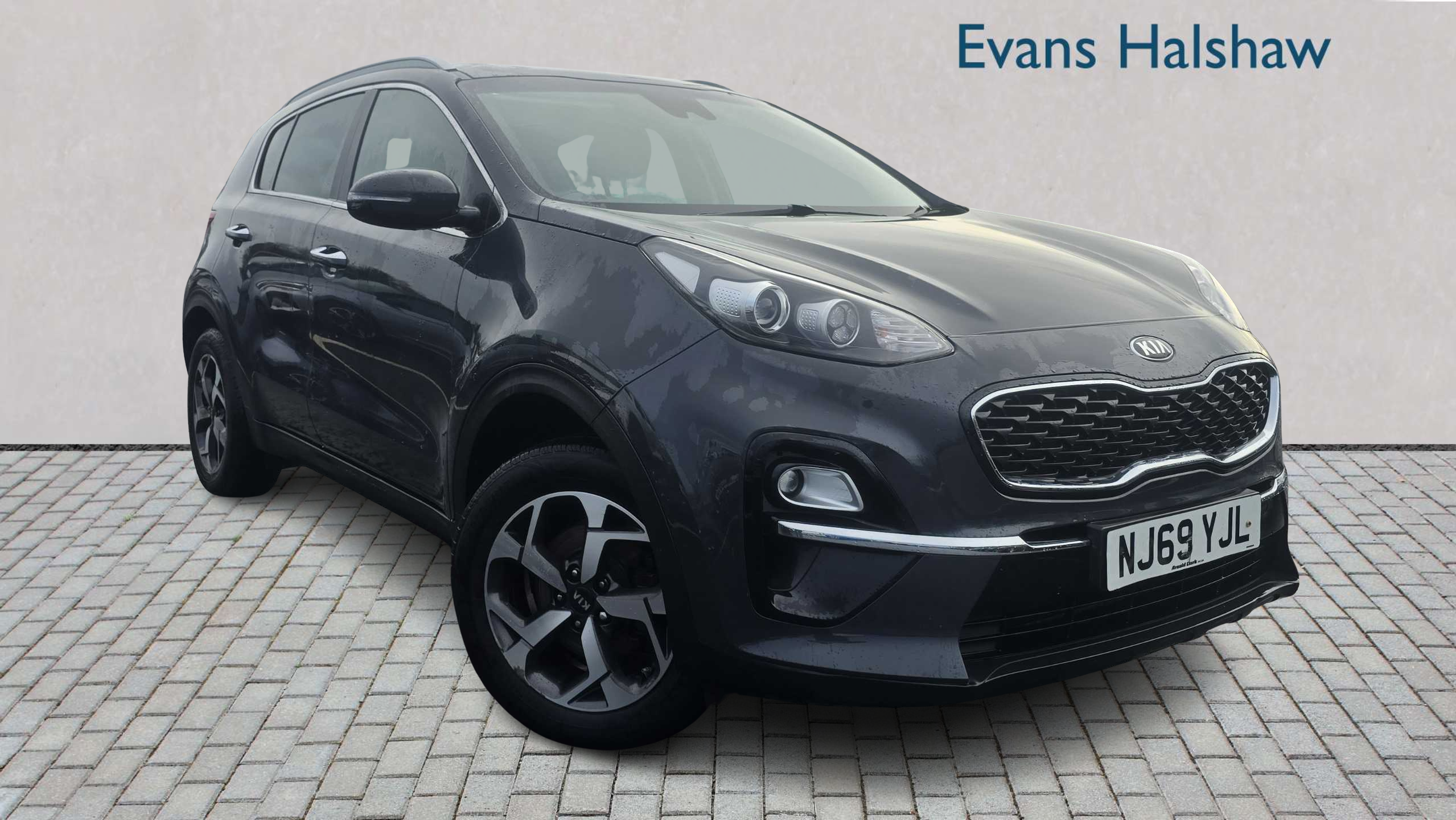 Main listing image - Kia Sportage