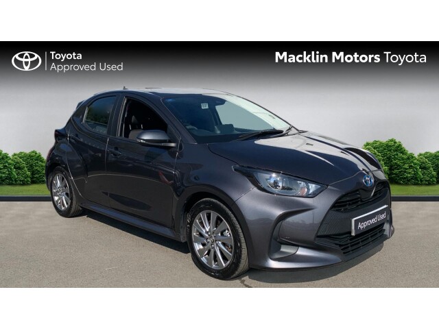 Main listing image - Toyota Yaris