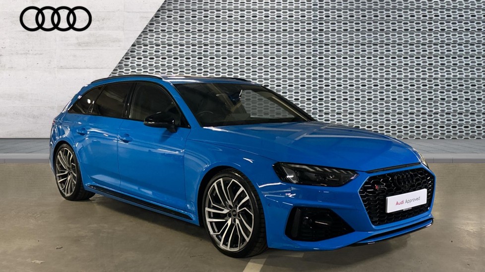 Main listing image - Audi RS4