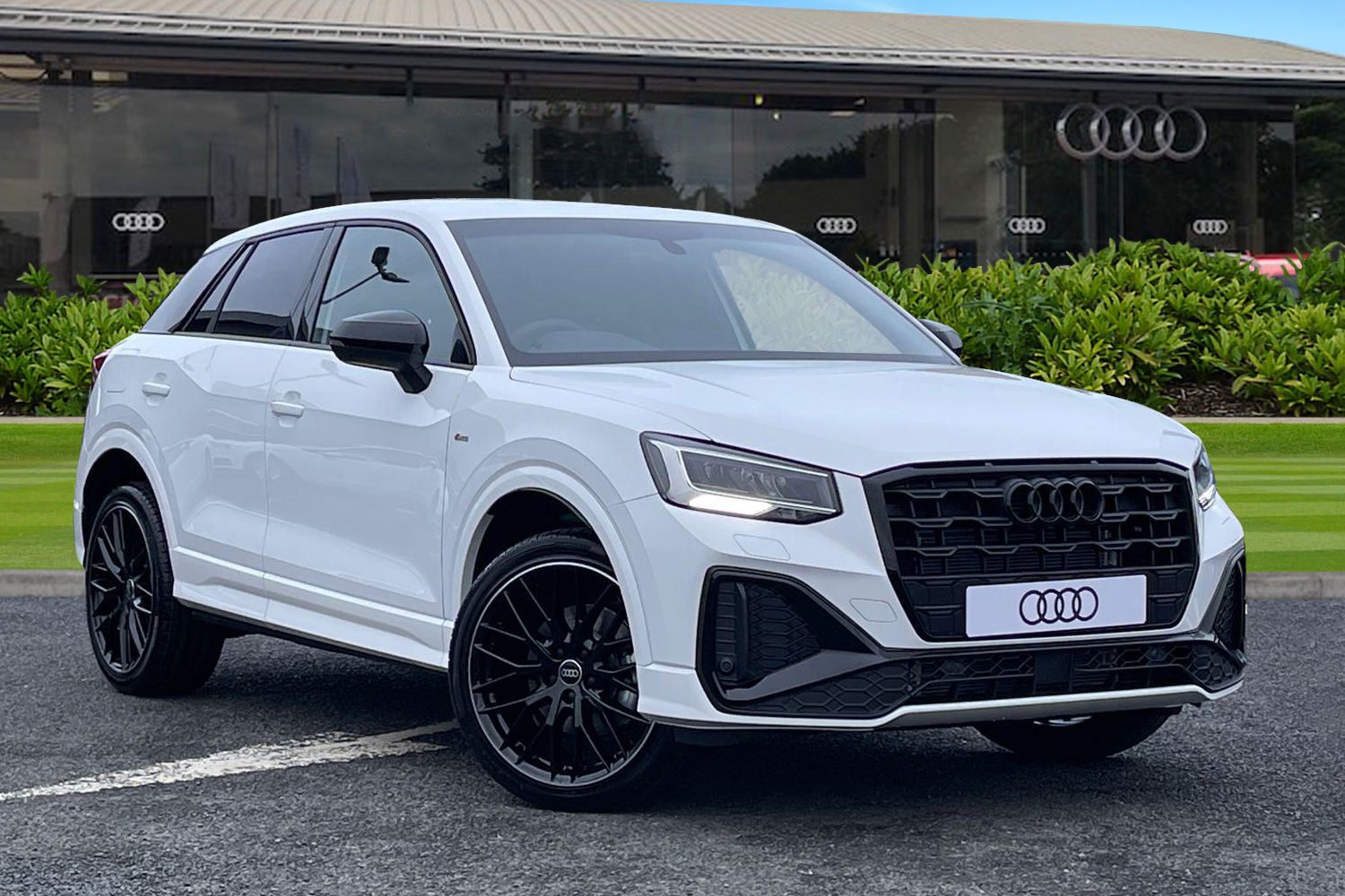 Main listing image - Audi Q2