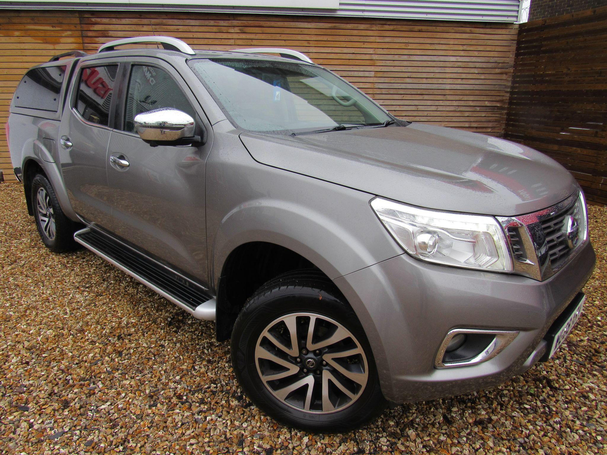 Main listing image - Nissan Navara