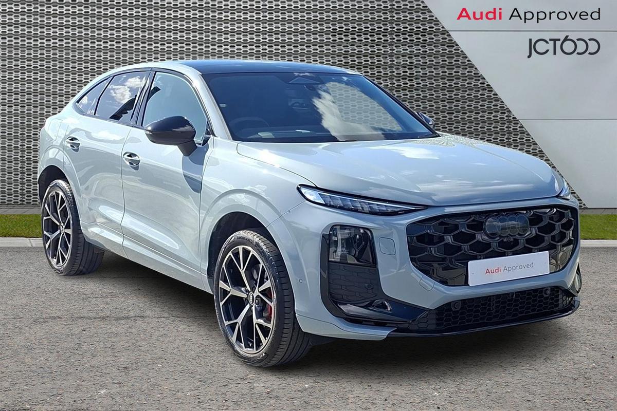 Main listing image - Audi Q3