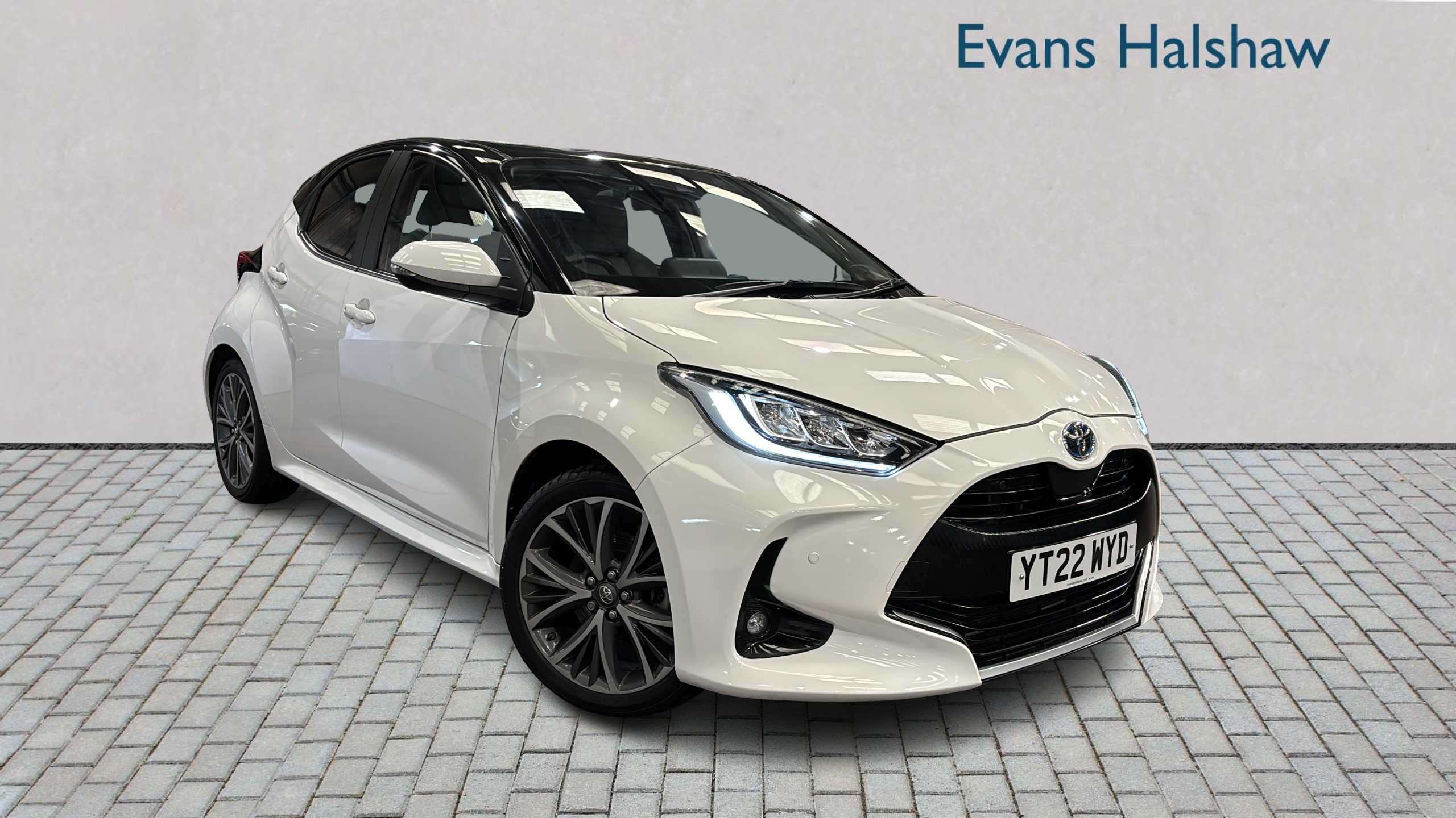 Main listing image - Toyota Yaris