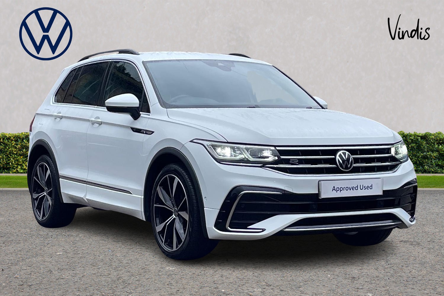 Main listing image - Volkswagen Tiguan