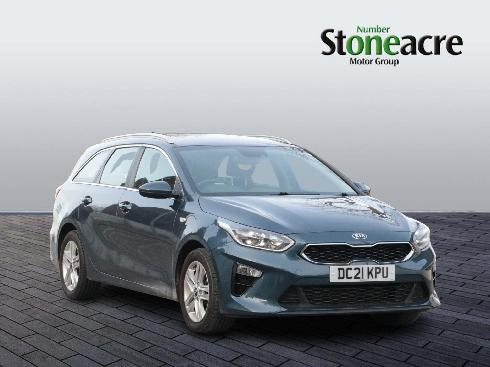 Main listing image - Kia Ceed