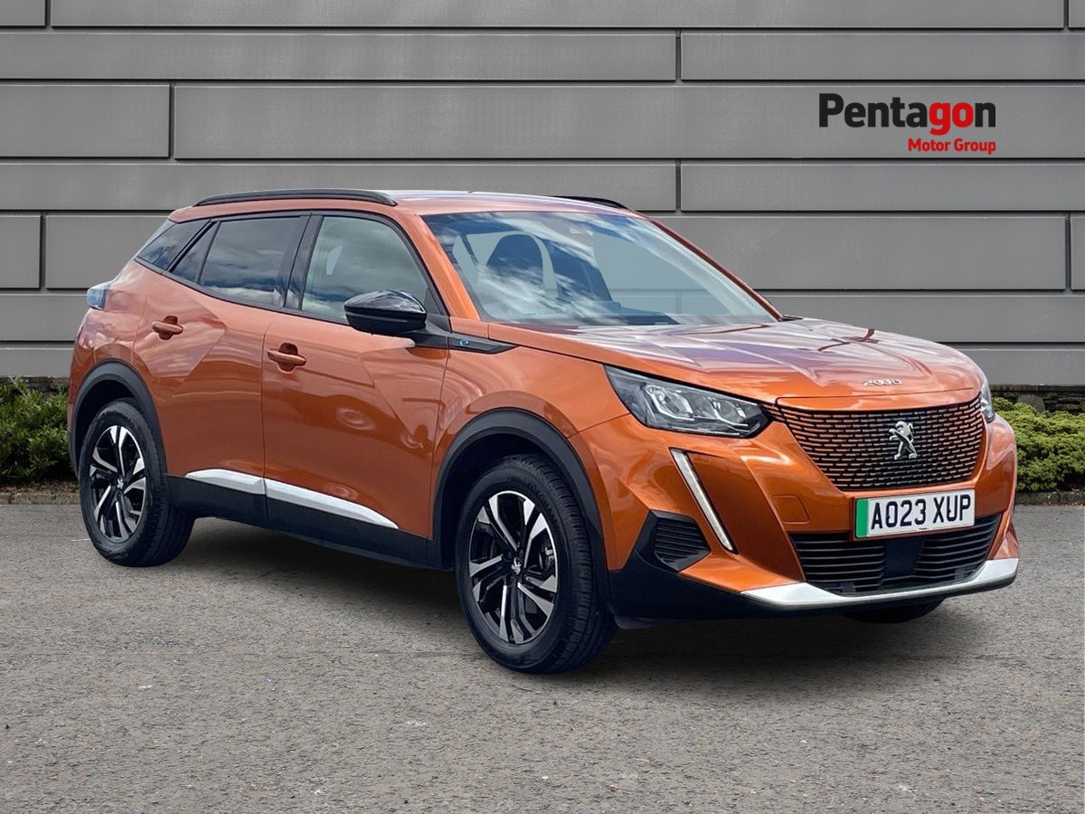 Main listing image - Peugeot e-2008