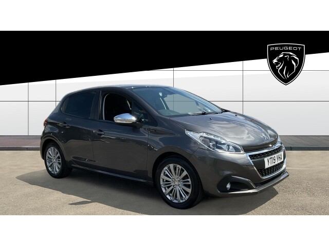 Main listing image - Peugeot 208