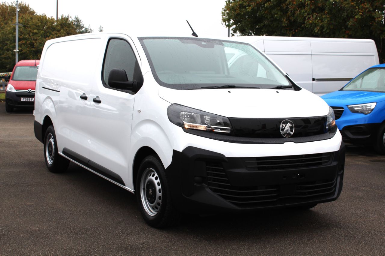 Main listing image - Vauxhall Vivaro