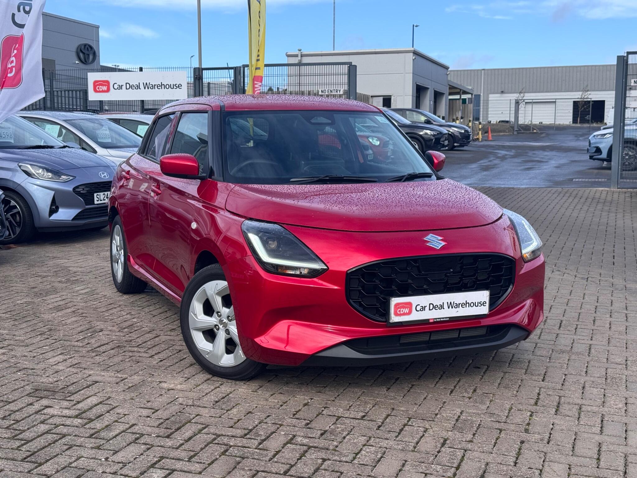 Main listing image - Suzuki Swift