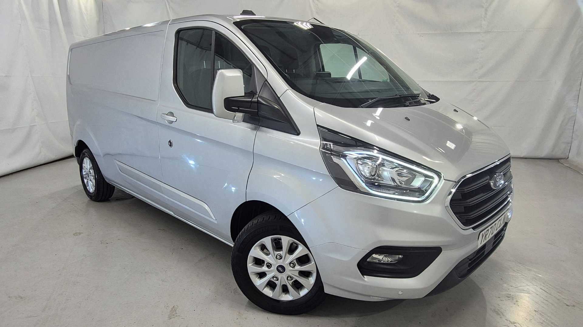 Main listing image - Ford Transit Custom