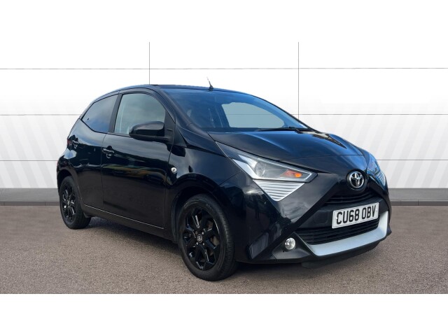 Main listing image - Toyota Aygo