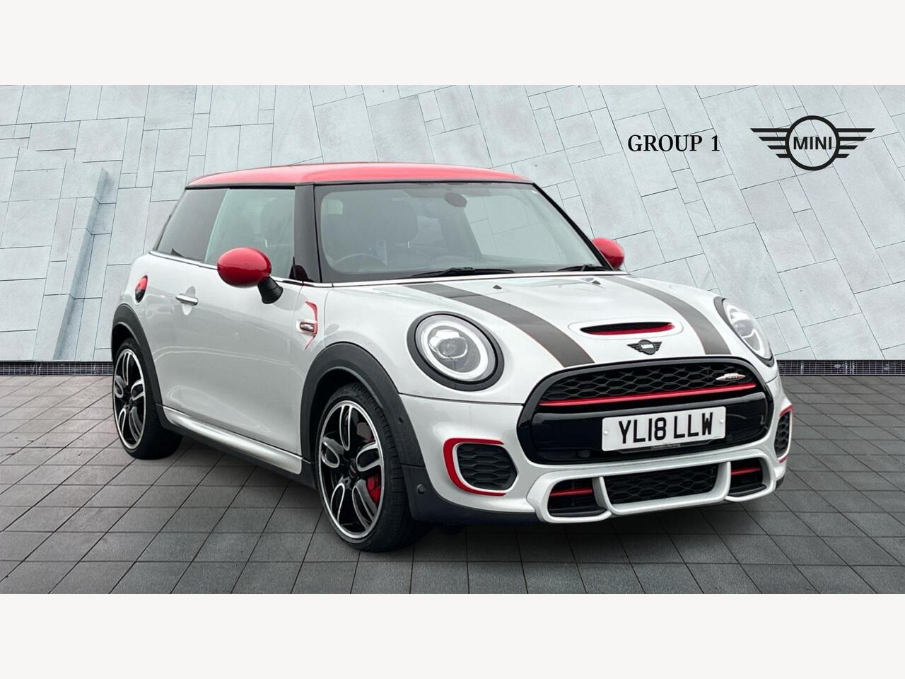 Main listing image - MINI Hatchback