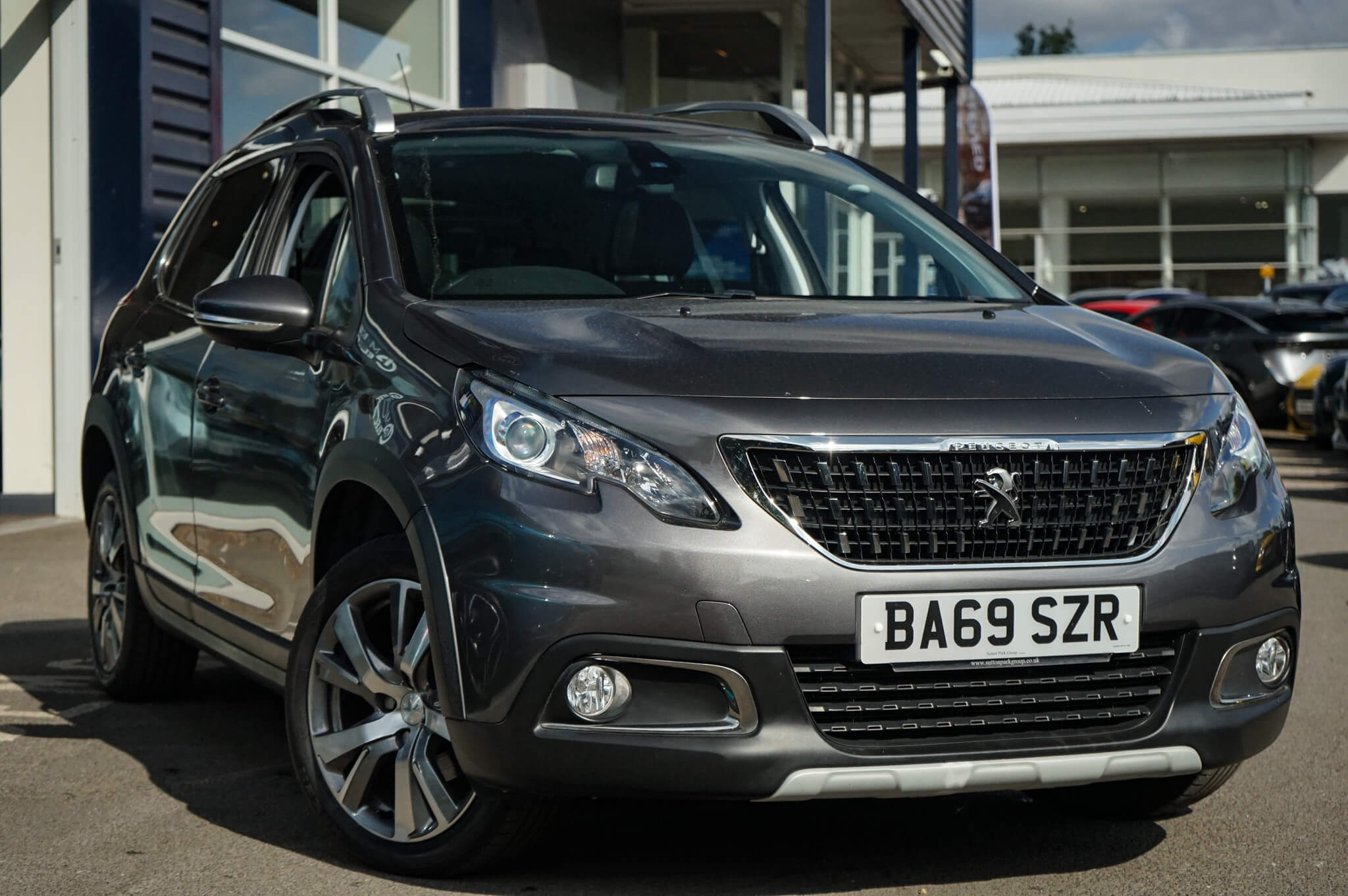Main listing image - Peugeot 2008