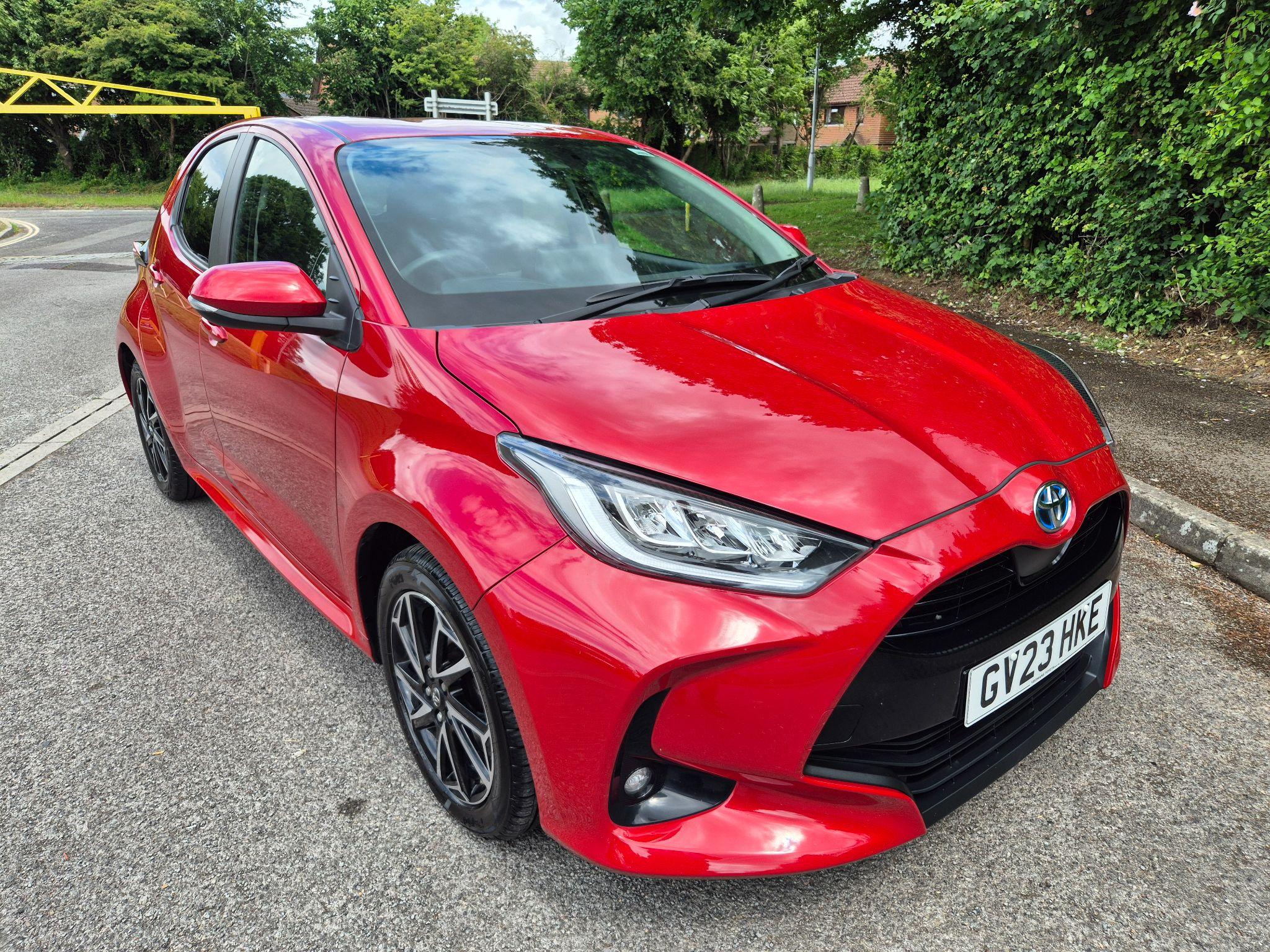Main listing image - Toyota Yaris