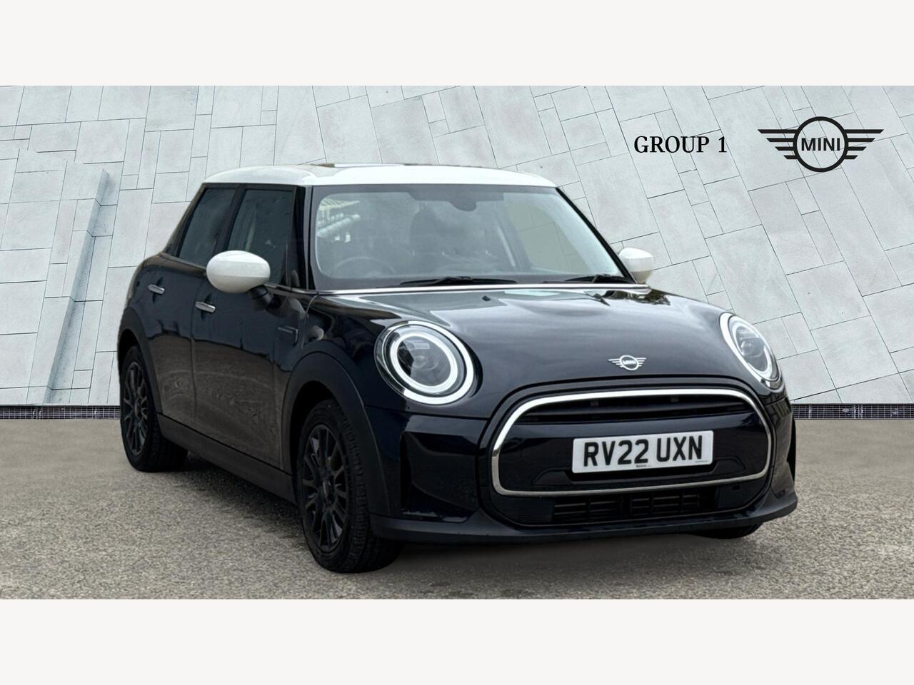 Main listing image - MINI Hatchback 5dr
