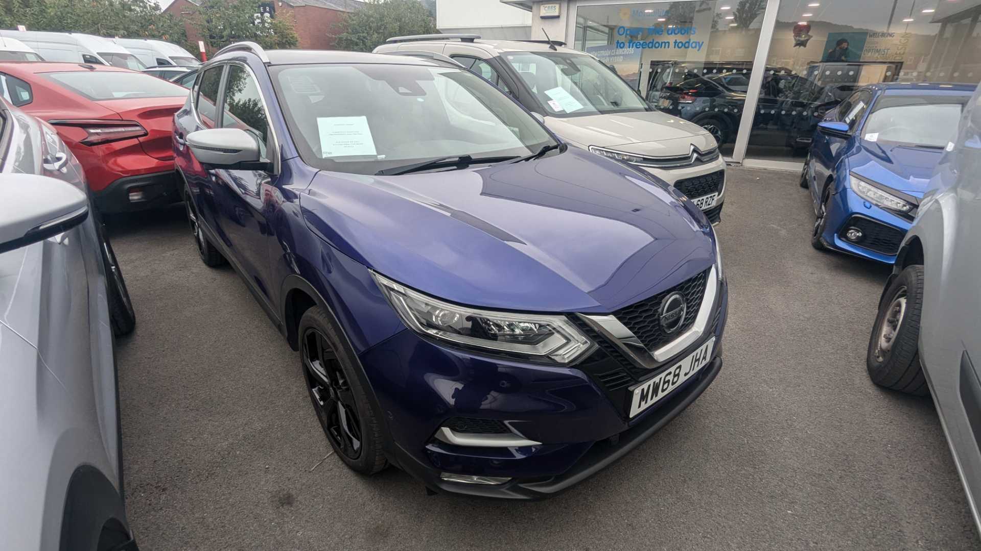 Main listing image - Nissan Qashqai