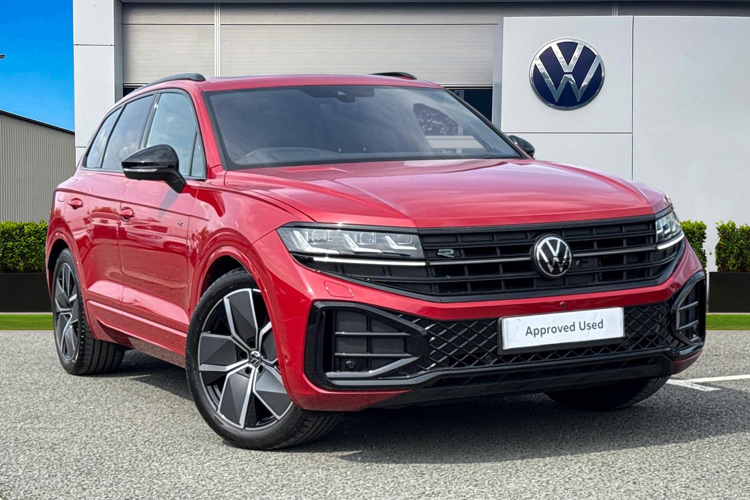 Main listing image - Volkswagen Touareg