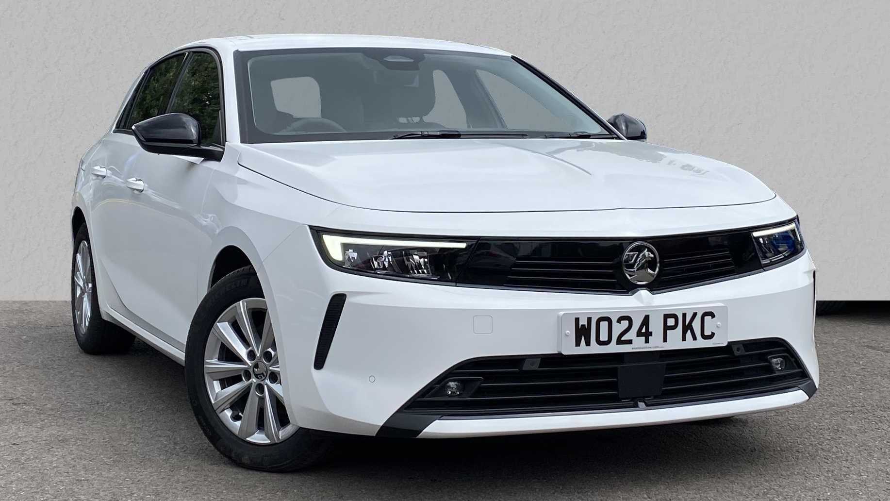 Main listing image - Vauxhall Astra