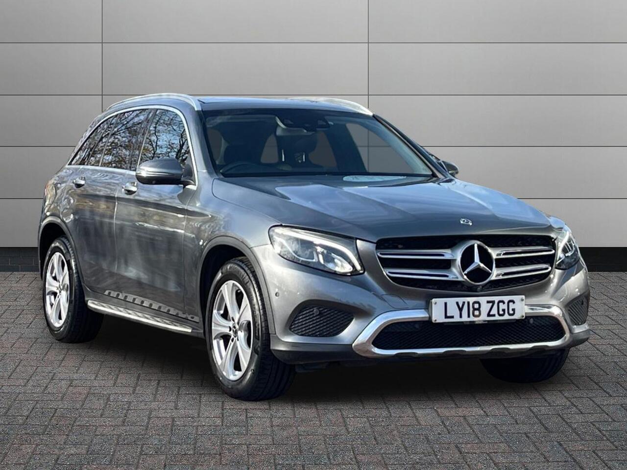 Main listing image - Mercedes-Benz GLC