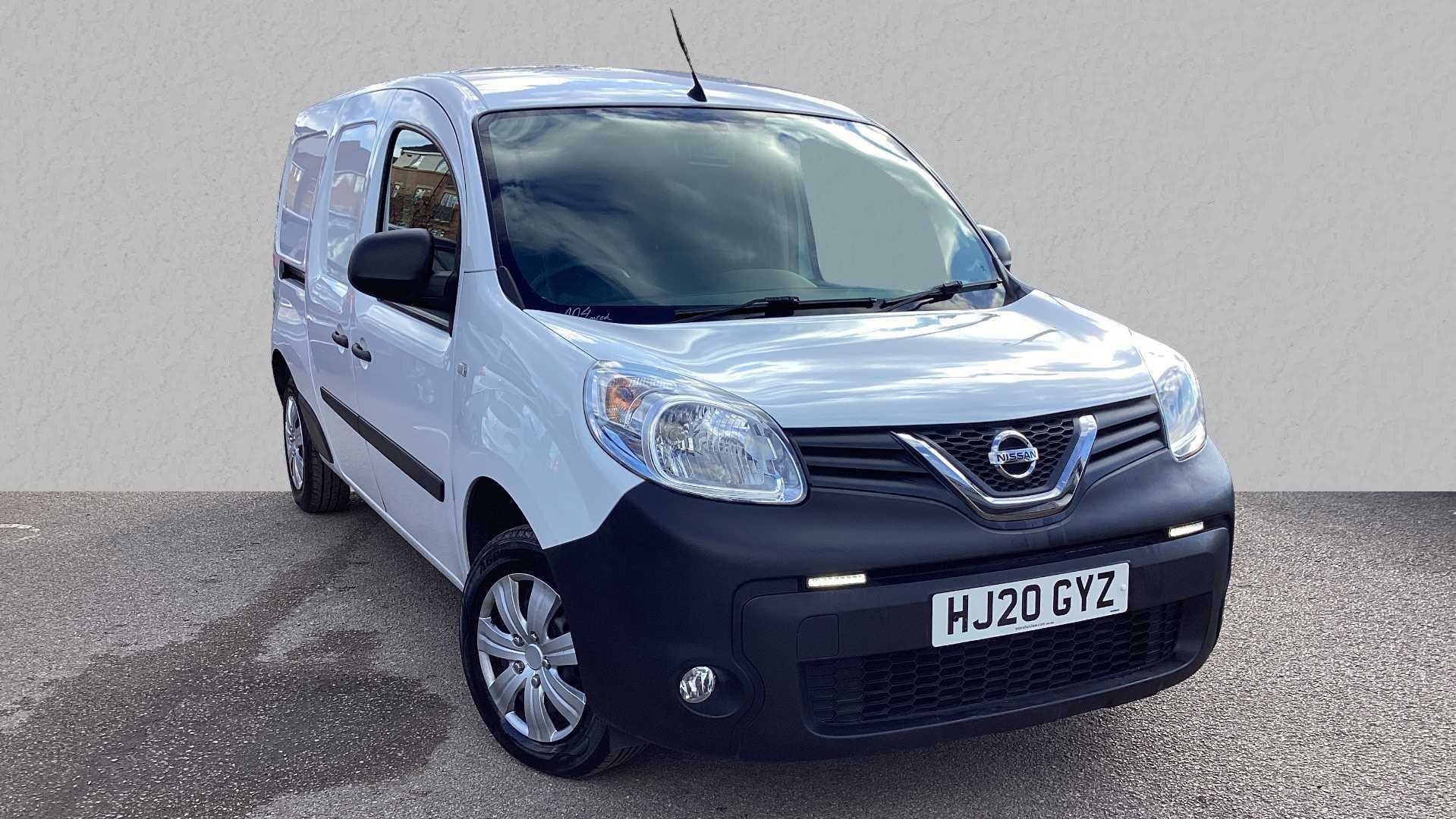 Main listing image - Nissan NV250