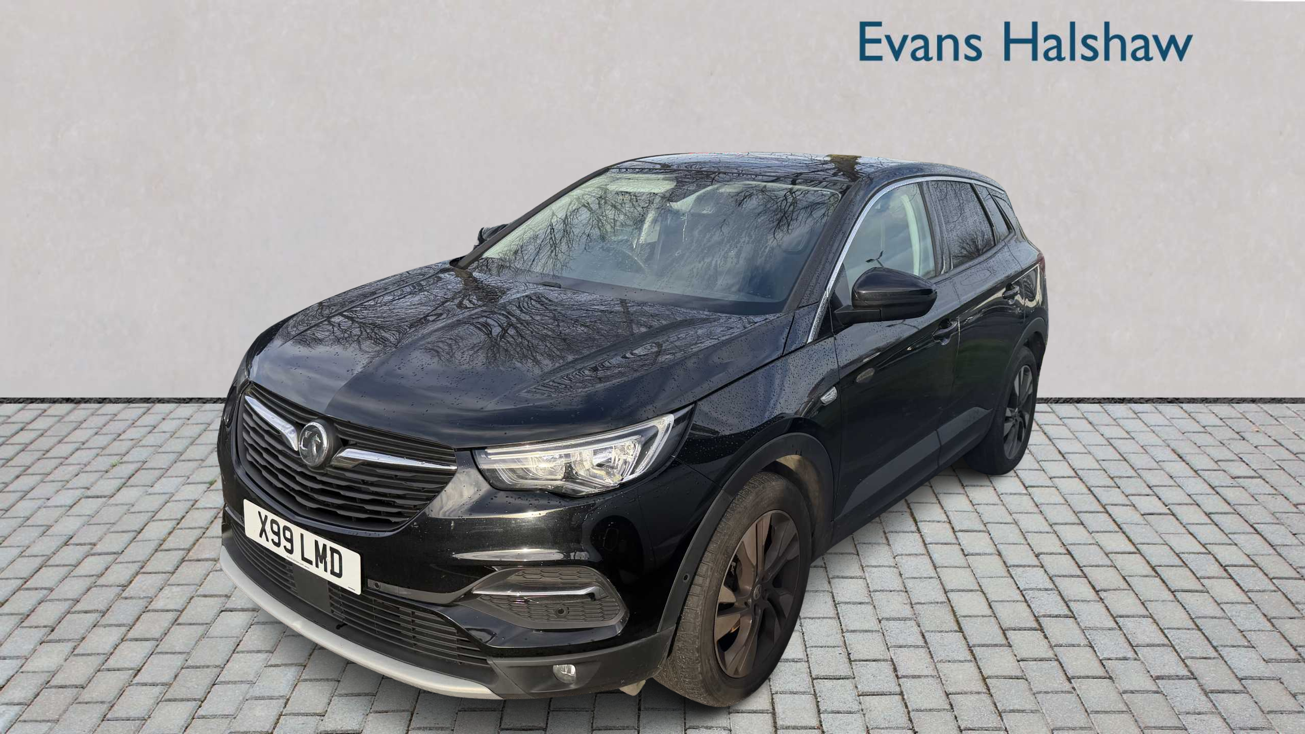 Main listing image - Vauxhall Grandland X