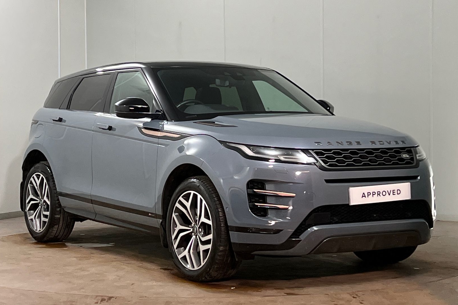 Main listing image - Land Rover Range Rover Evoque