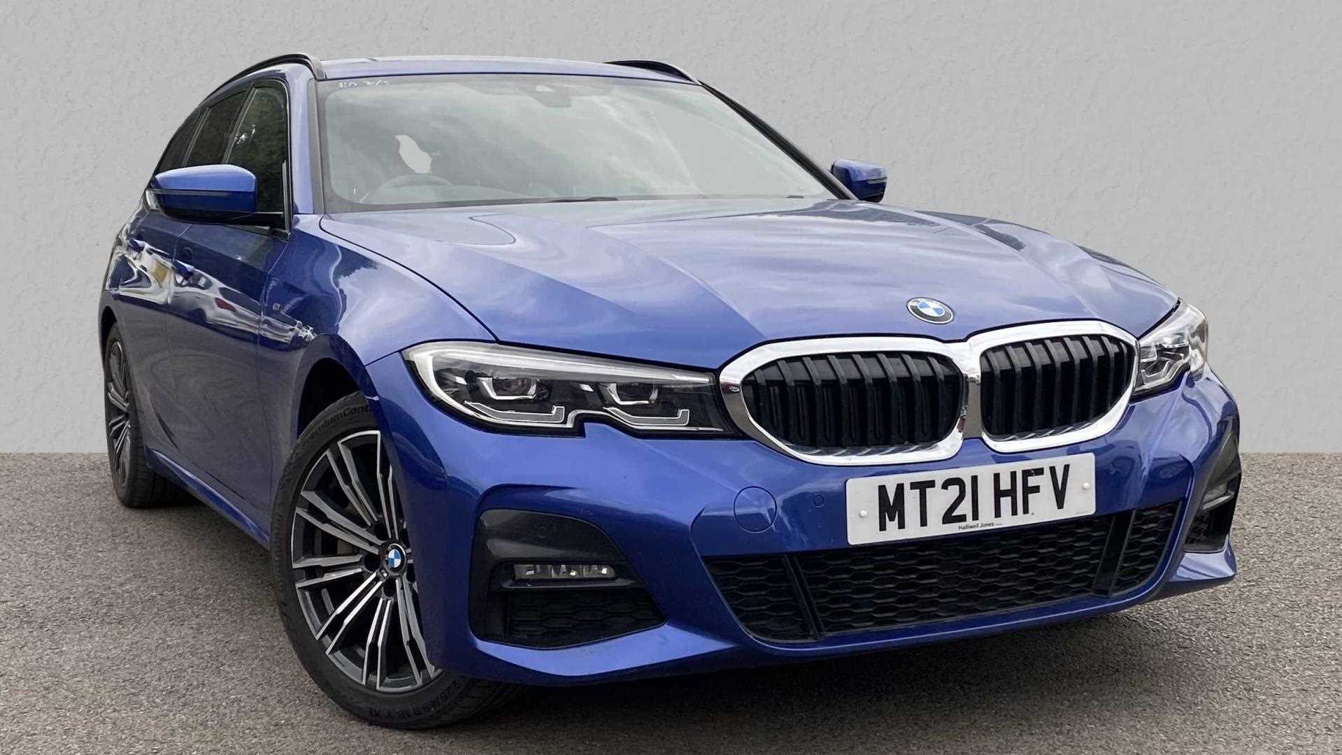 Main listing image - BMW 3 Series Touring