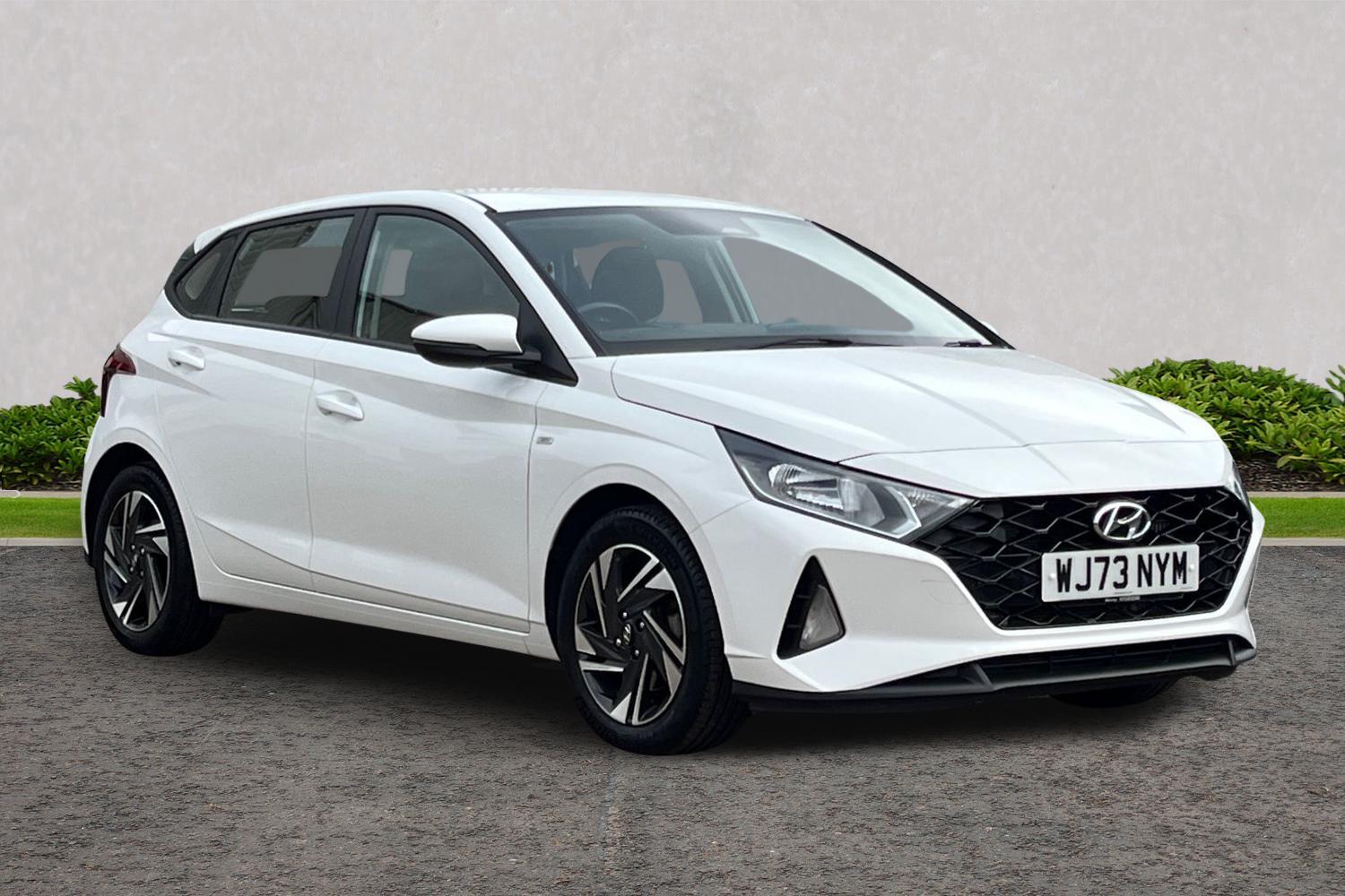 Main listing image - Hyundai i20