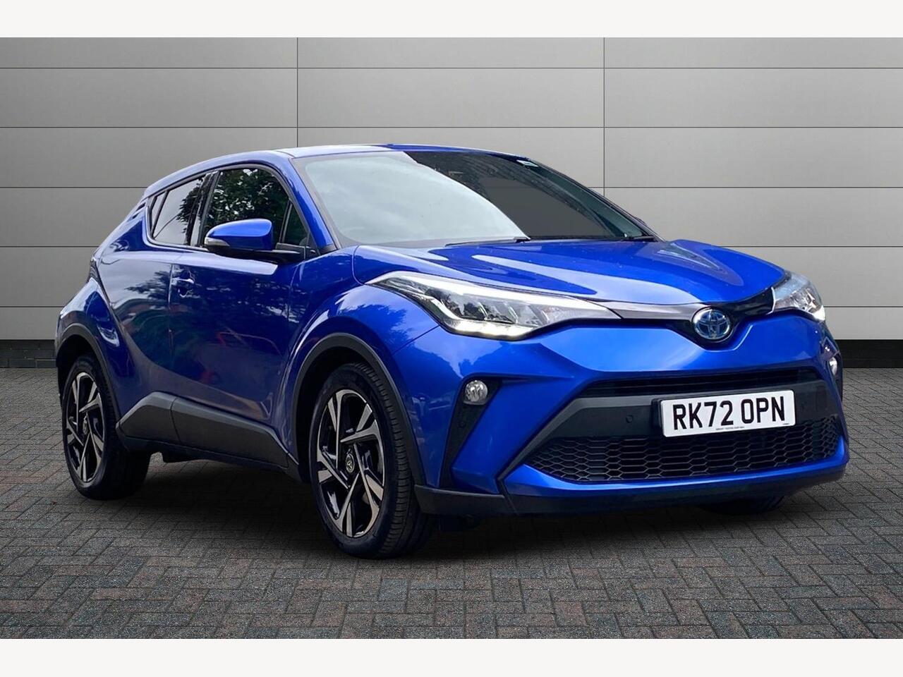 Main listing image - Toyota C-HR