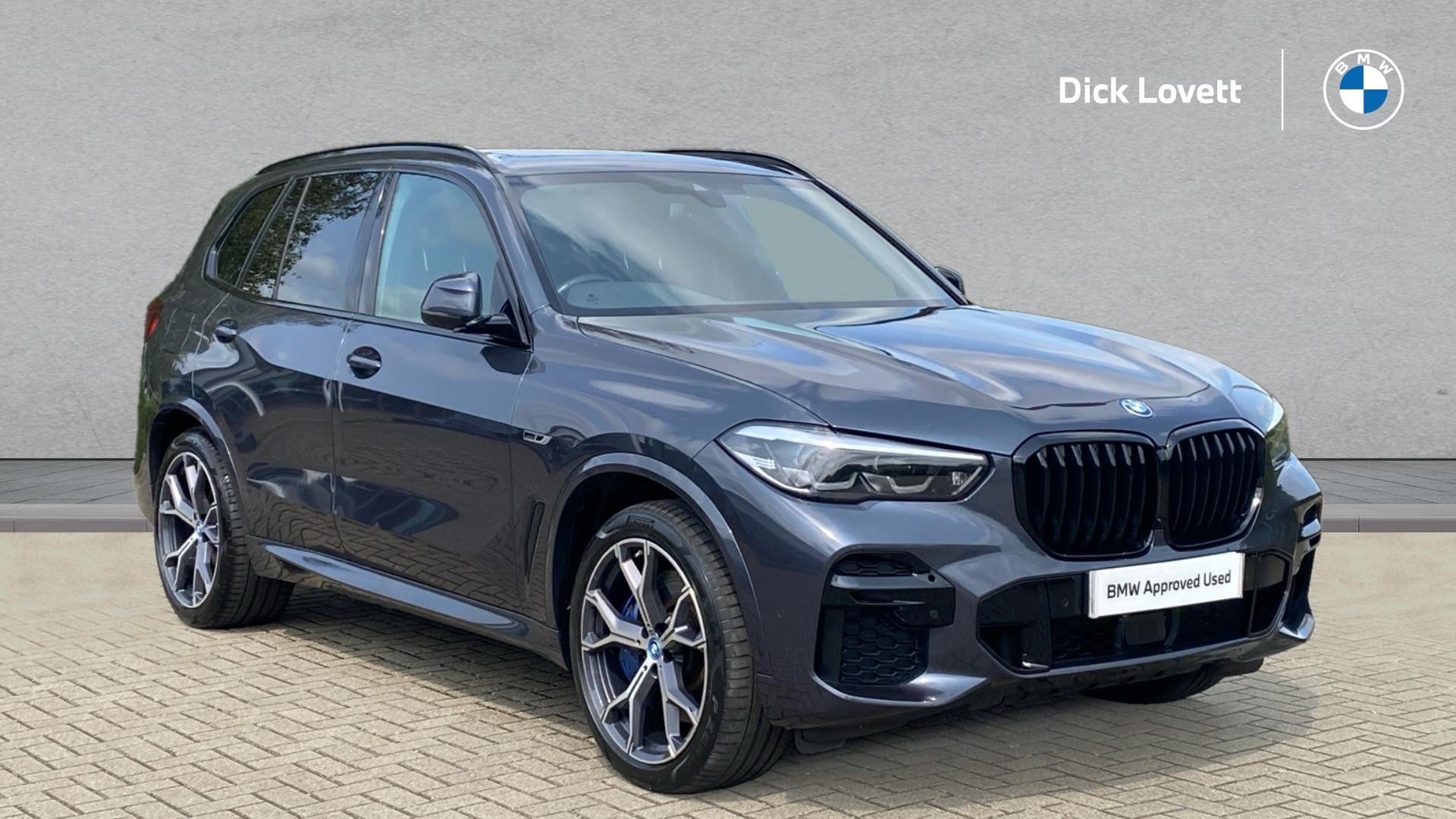 Main listing image - BMW X5