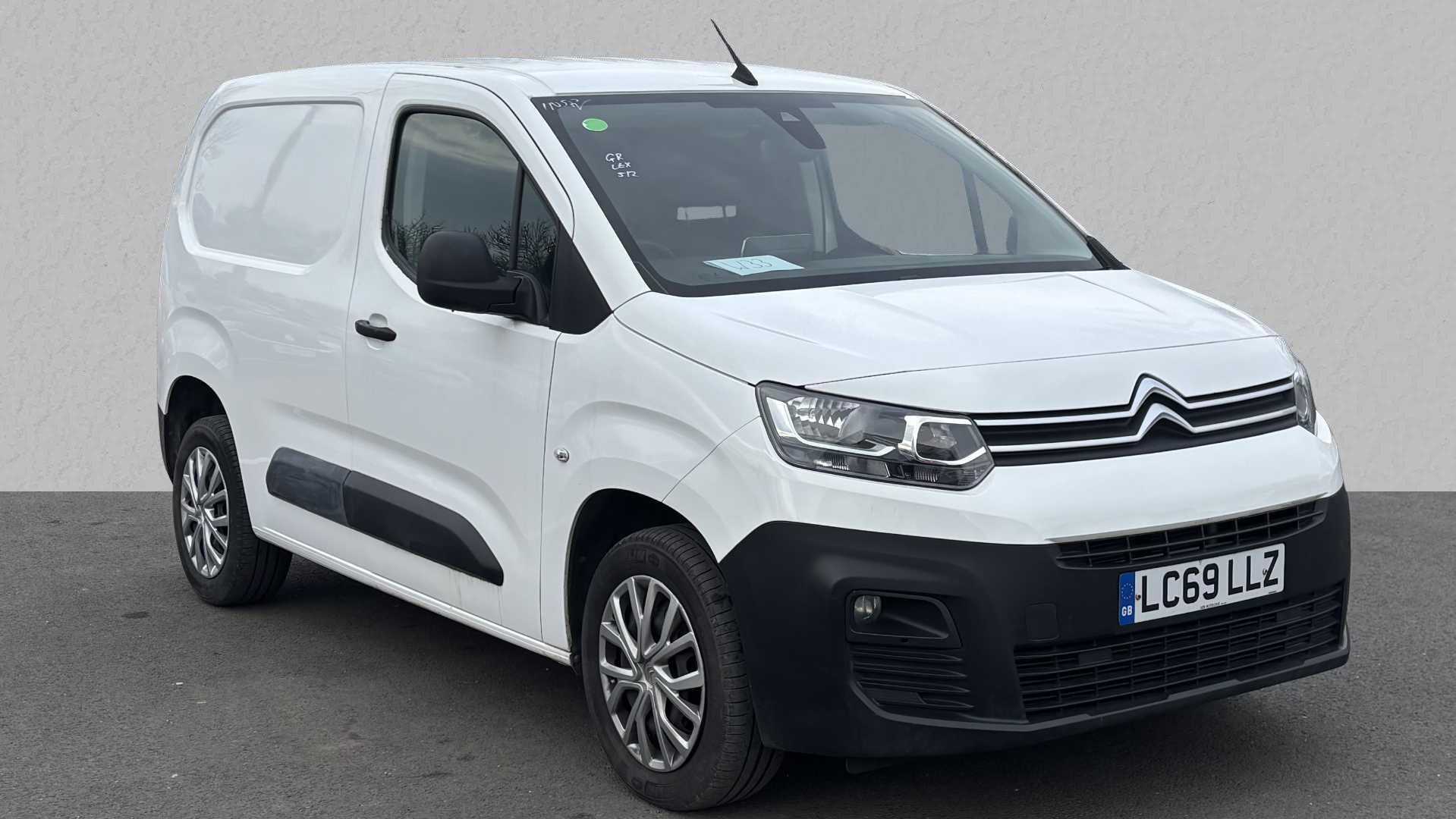 Main listing image - Citroen Berlingo Van