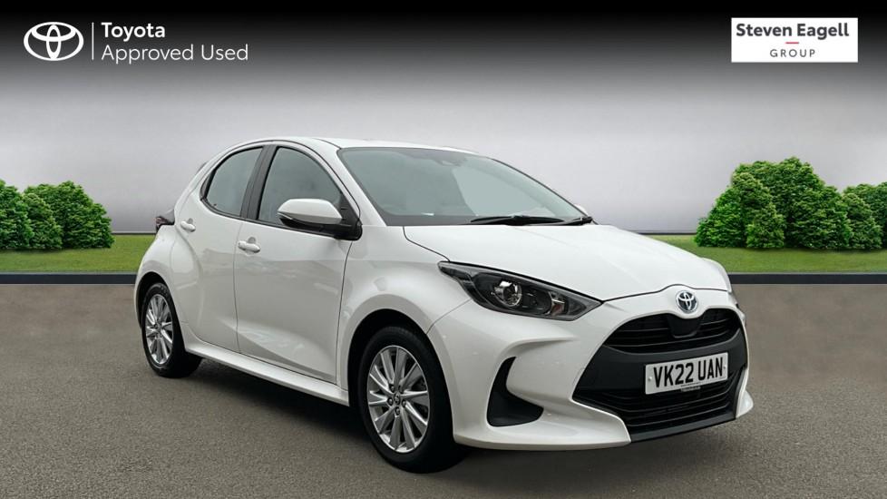 Main listing image - Toyota Yaris