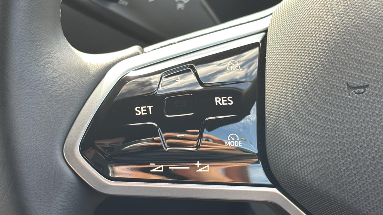 Main listing image - Volkswagen ID.7