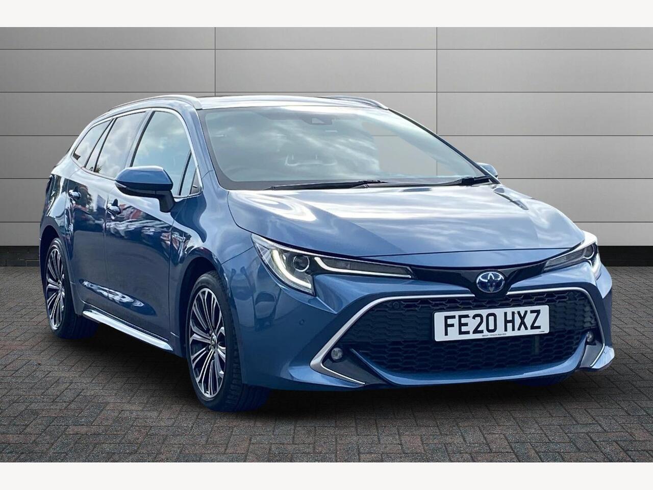 Main listing image - Toyota Corolla Touring Sport