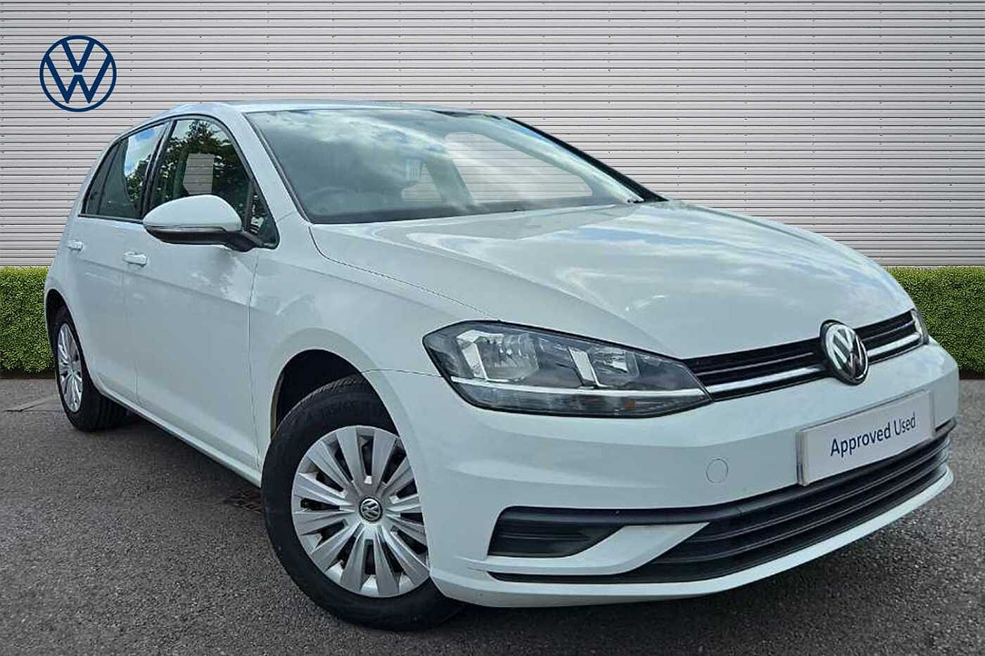 Main listing image - Volkswagen Golf