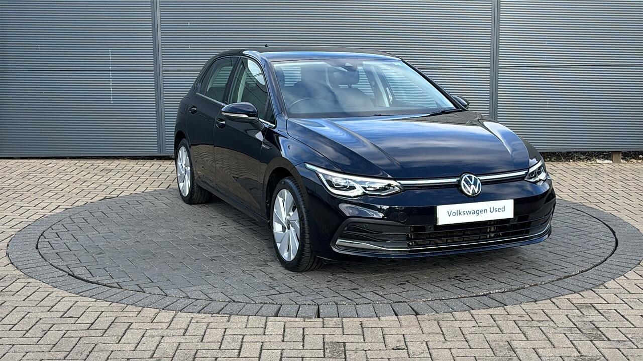 Main listing image - Volkswagen Golf