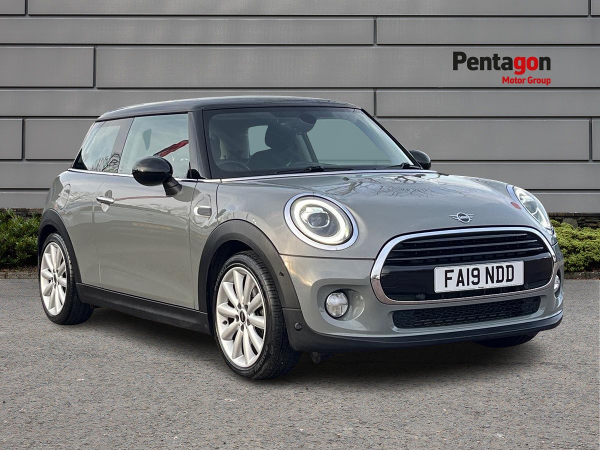 Main listing image - MINI Hatchback