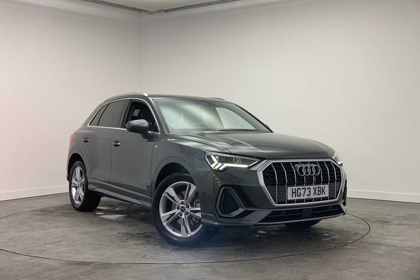 Main listing image - Audi Q3