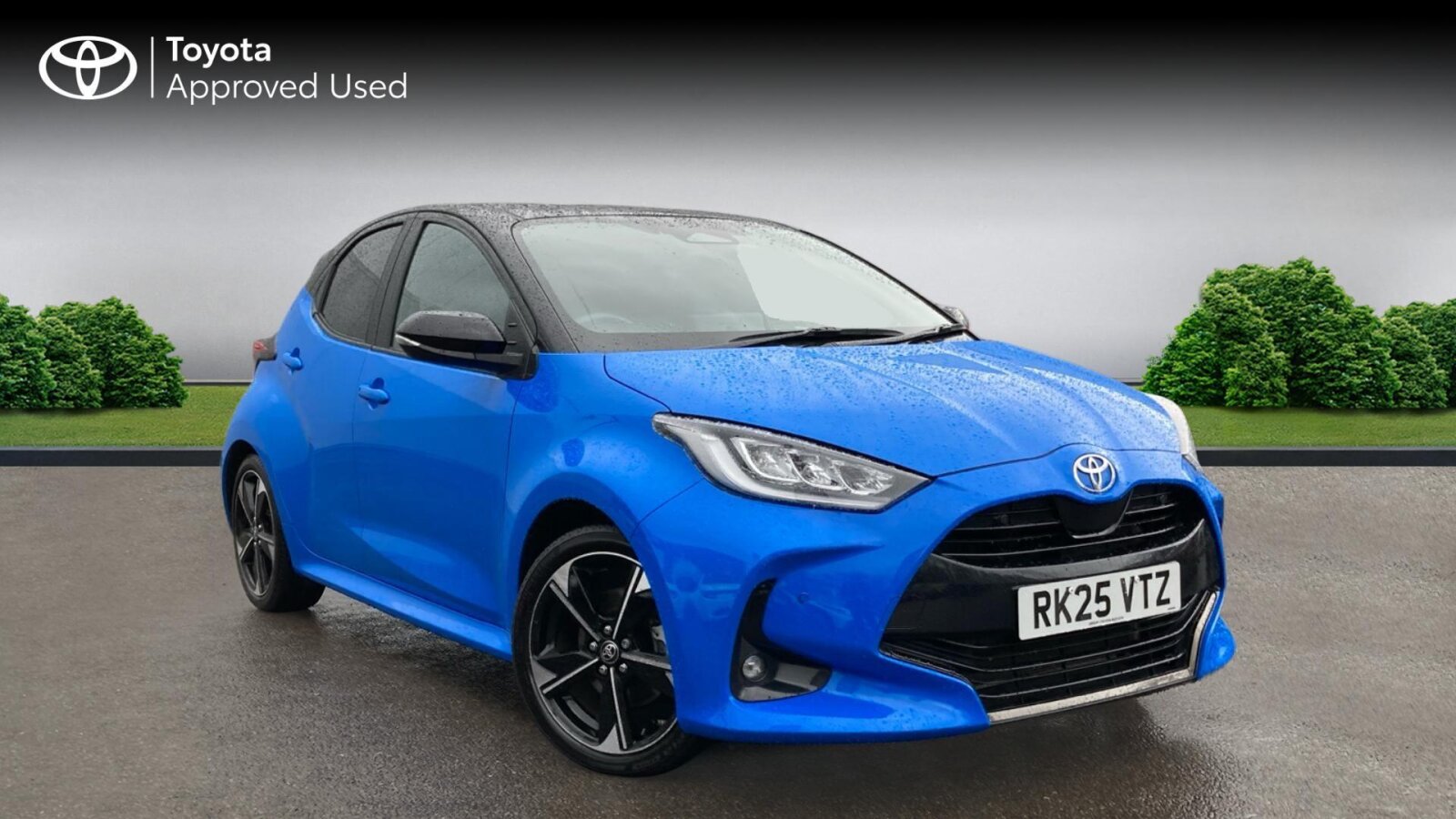 Main listing image - Toyota Yaris