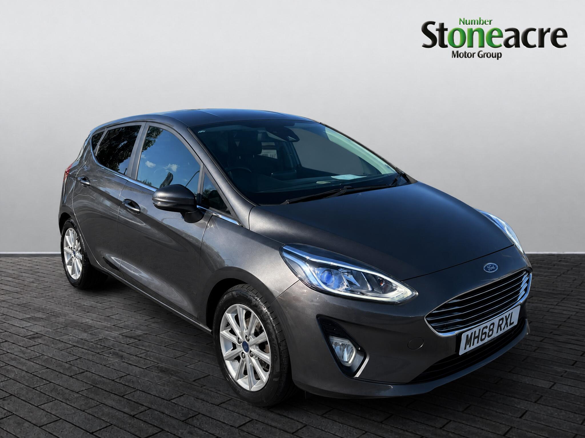 Main listing image - Ford Fiesta
