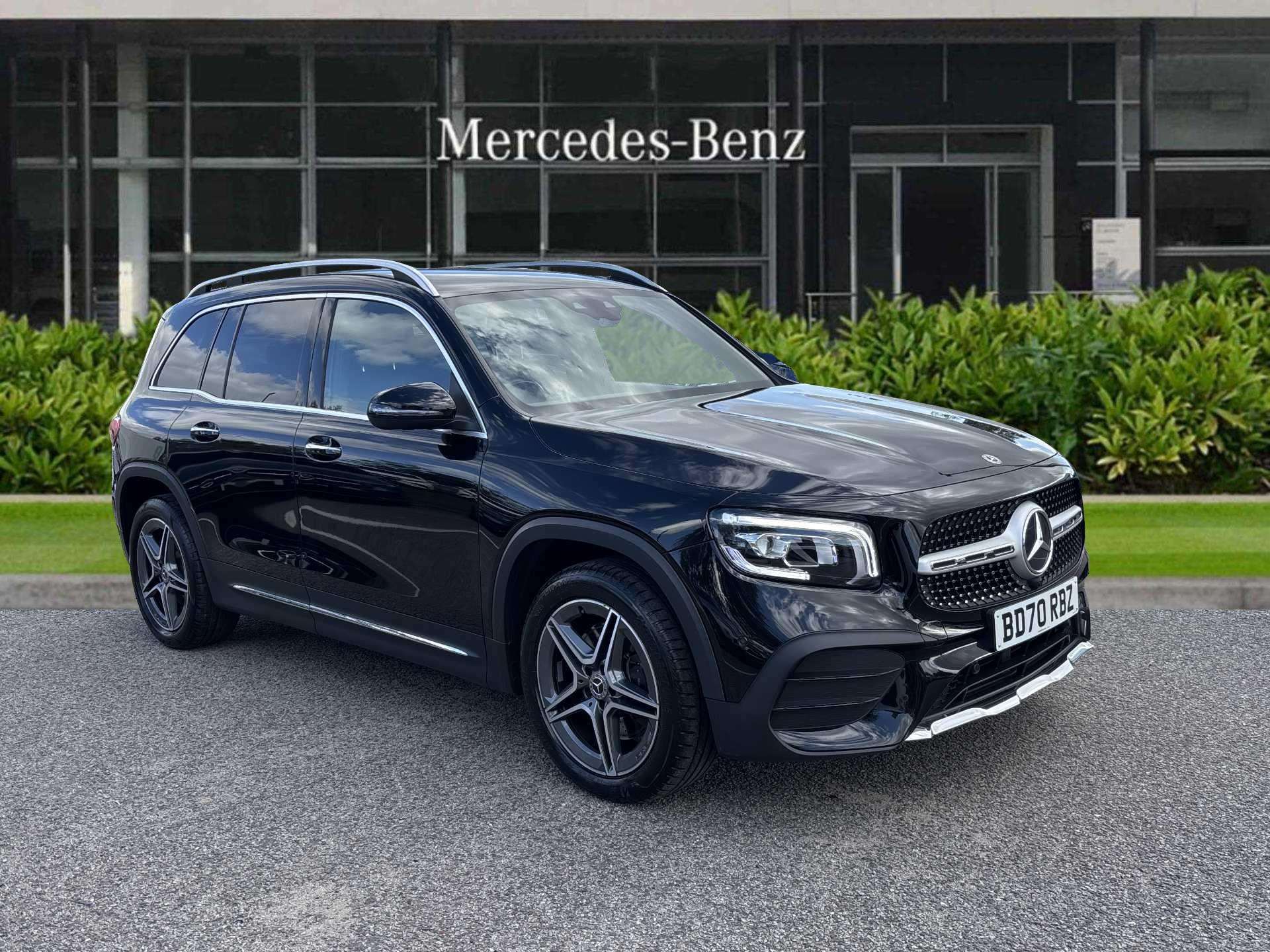 Main listing image - Mercedes-Benz GLB