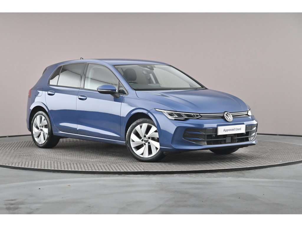 Main listing image - Volkswagen Golf
