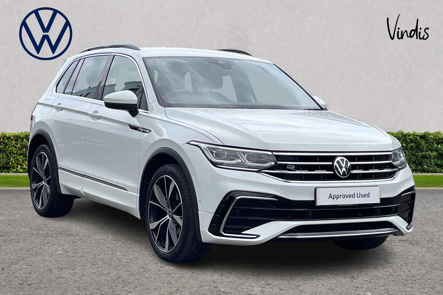 Main listing image - Volkswagen Tiguan